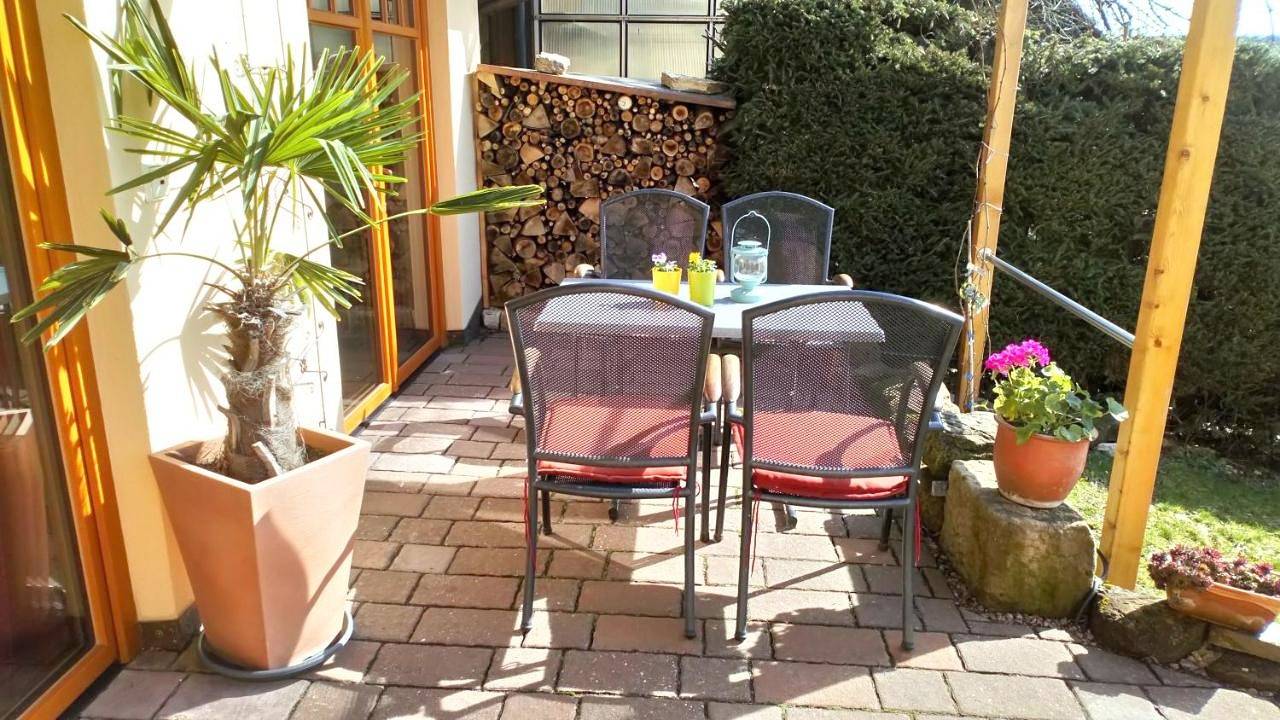 Ganze Wohnung, Apartment mit Gartenblick in Eckersdorf, Frankenalb