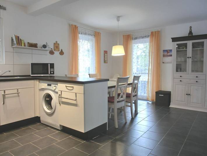 Appartement entier, Strandnahe Lage - Mit Terrasse - Kostenfreies WLAN - Kaminofen - W14.0.S in Müritzer Wiesen, Graal-Müritz