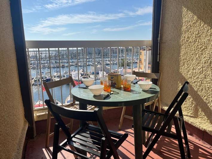 Appartement de vacances pour 5 personnes, avec Terrasse et Piscine à Gruissan