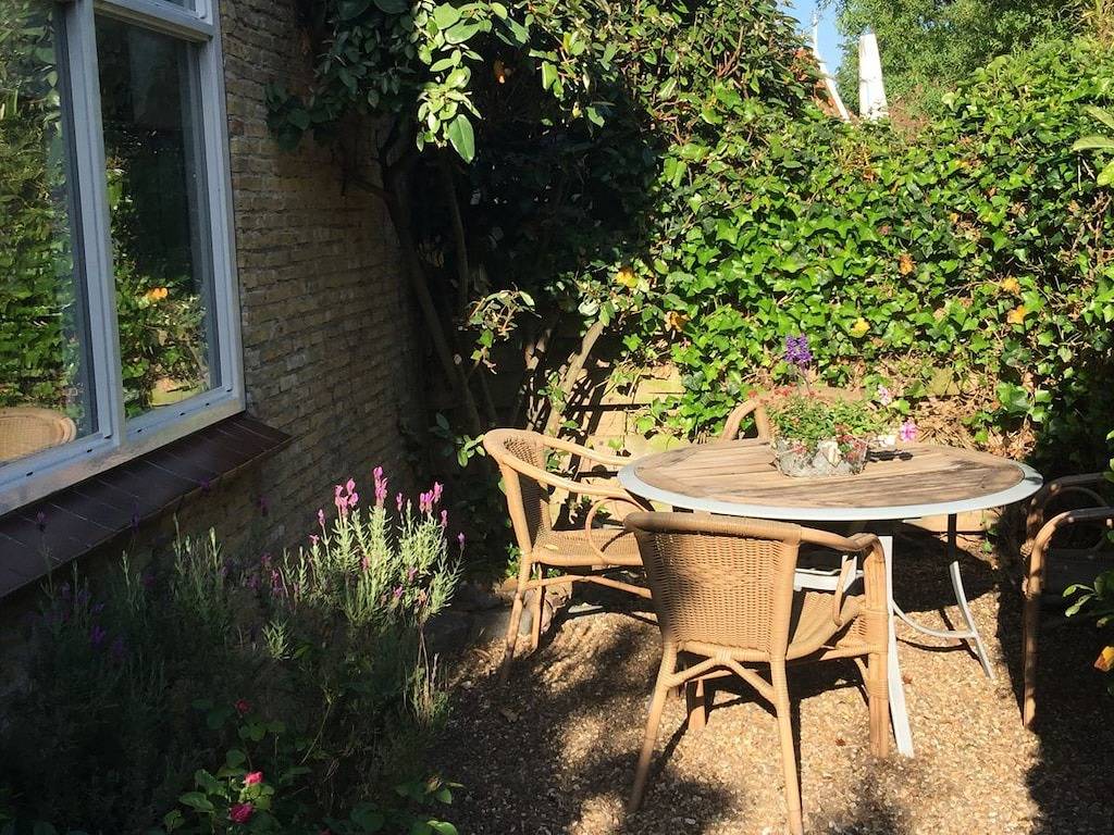 Ferienhaus mit 2 Schlafzimmer in Den Hoorn, Westfriesische Inseln
