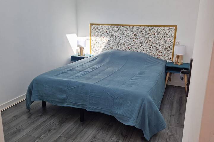 Location de vacances pour 7 personnes, avec terrasse et jardin à Virsac - 2