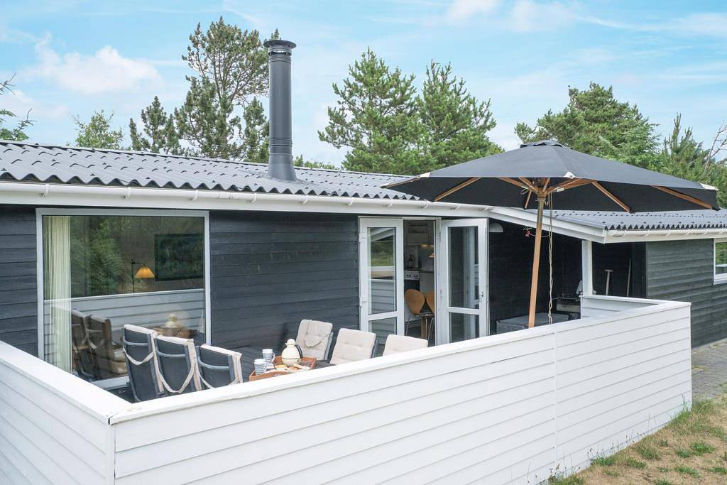Charmantes Ferienhaus in der Nähe der Nordsee – nahe Henne Strand und hundefreundlich in Henne, Varde