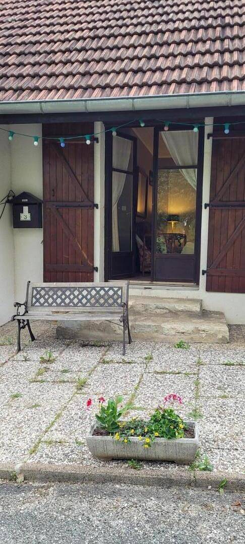Gîte de Gilbert in Bonnevaux-le-Prieuré, Valdahon