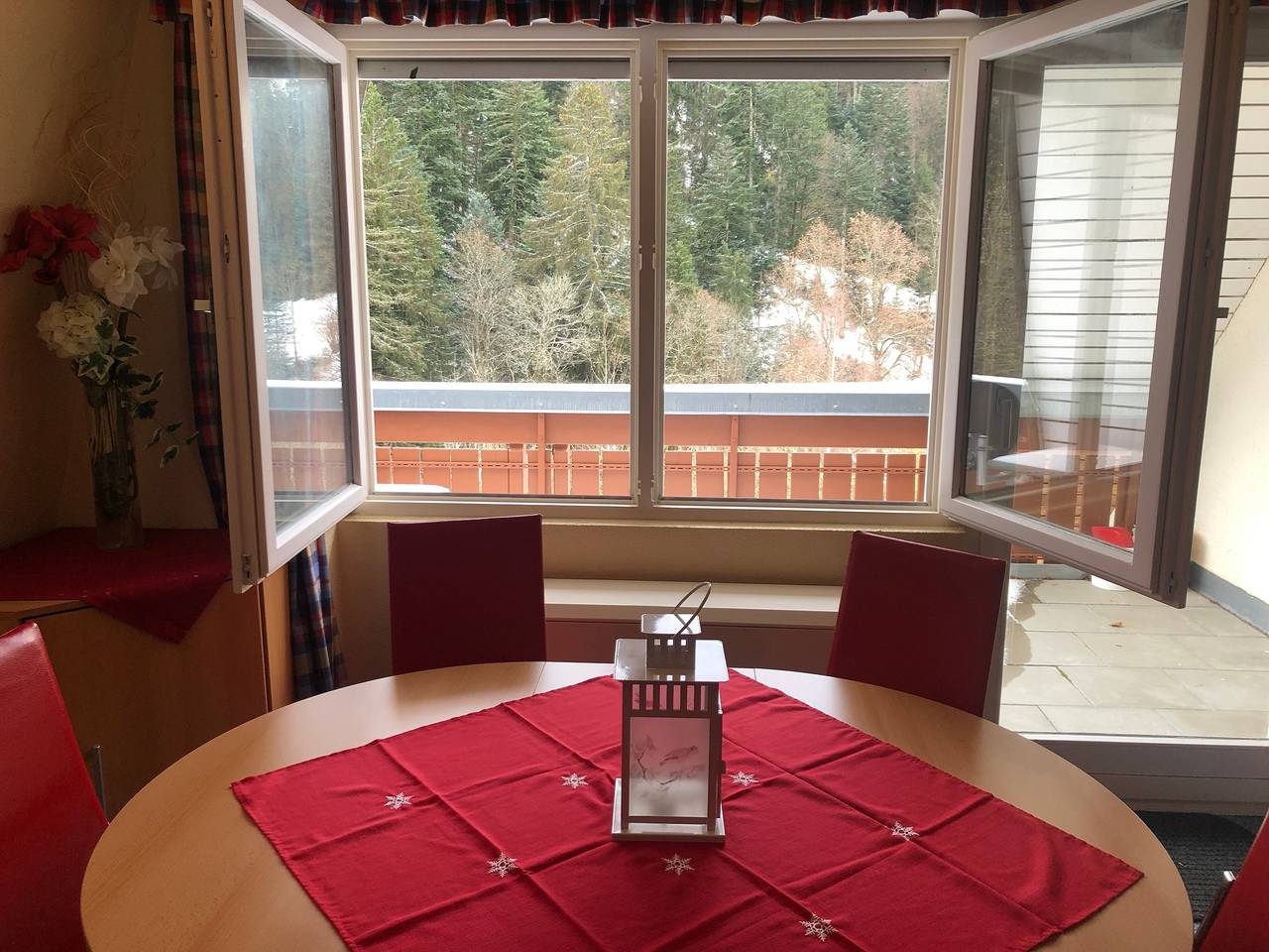 Entire apartment, Holiday Apartment "Haus Dachsberg 331 Todtmoos" with Balcony & Wi-Fi in Todtmoos, Southern Black Forest