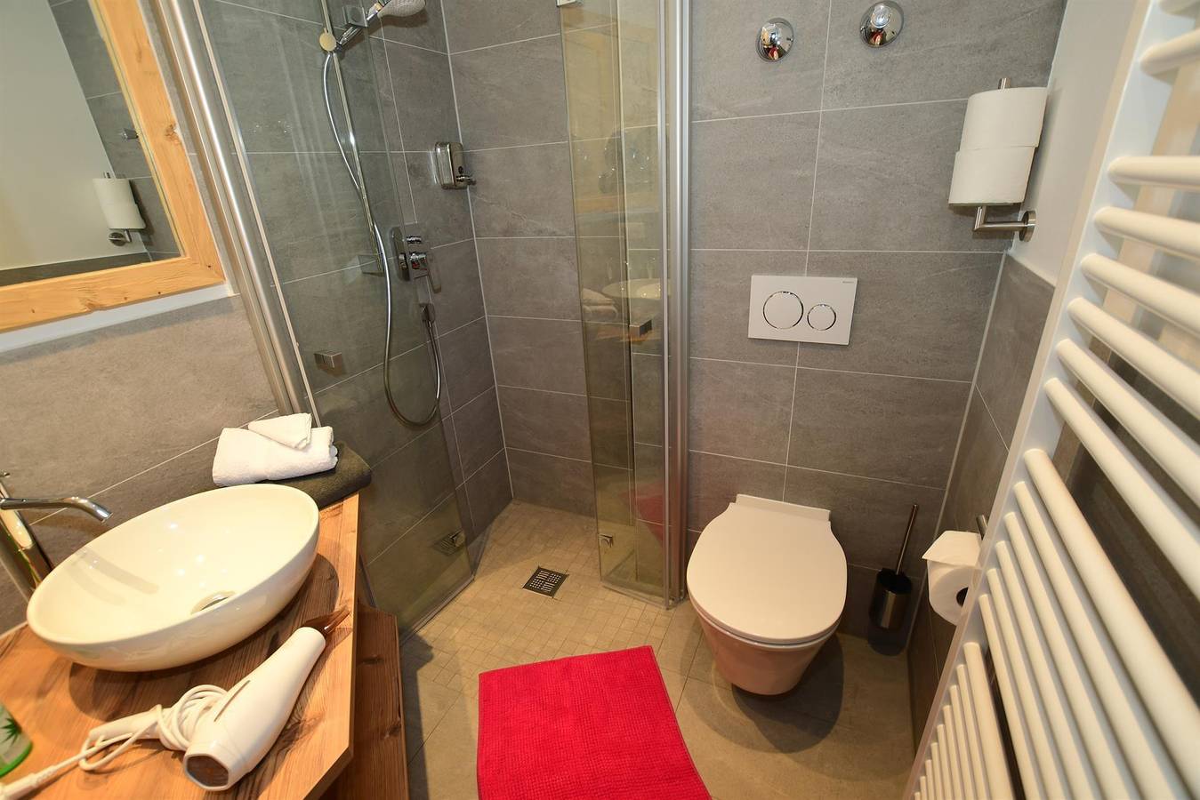 Ganze Ferienwohnung, 1-Raum Studio Appartement Nr. 3, 4, 9 in Hirschegg Kleinwalsertal, Mittelberg