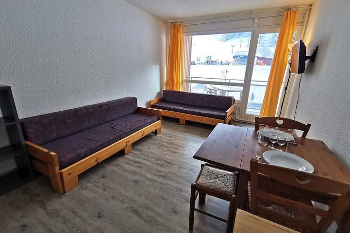 Gîte pour 4 personnes, avec balcon dans Office De Tourisme Des Sept Laux - 4