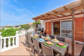 Villa for 8 People in Callao Salvaje, Adeje, Photo 1