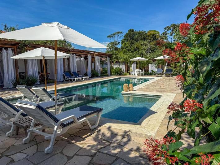 Maison d’hôte pour 3 personnes, avec vue et terrasse ainsi que jardin et piscine, animaux acceptés à Trancoso