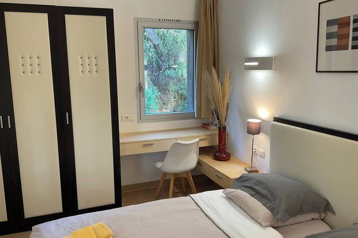 Entire apartment, Cala Sultana Santa Giulia Porto Vecchio Garden apartment 4/5 pers in Santa Giulia, France