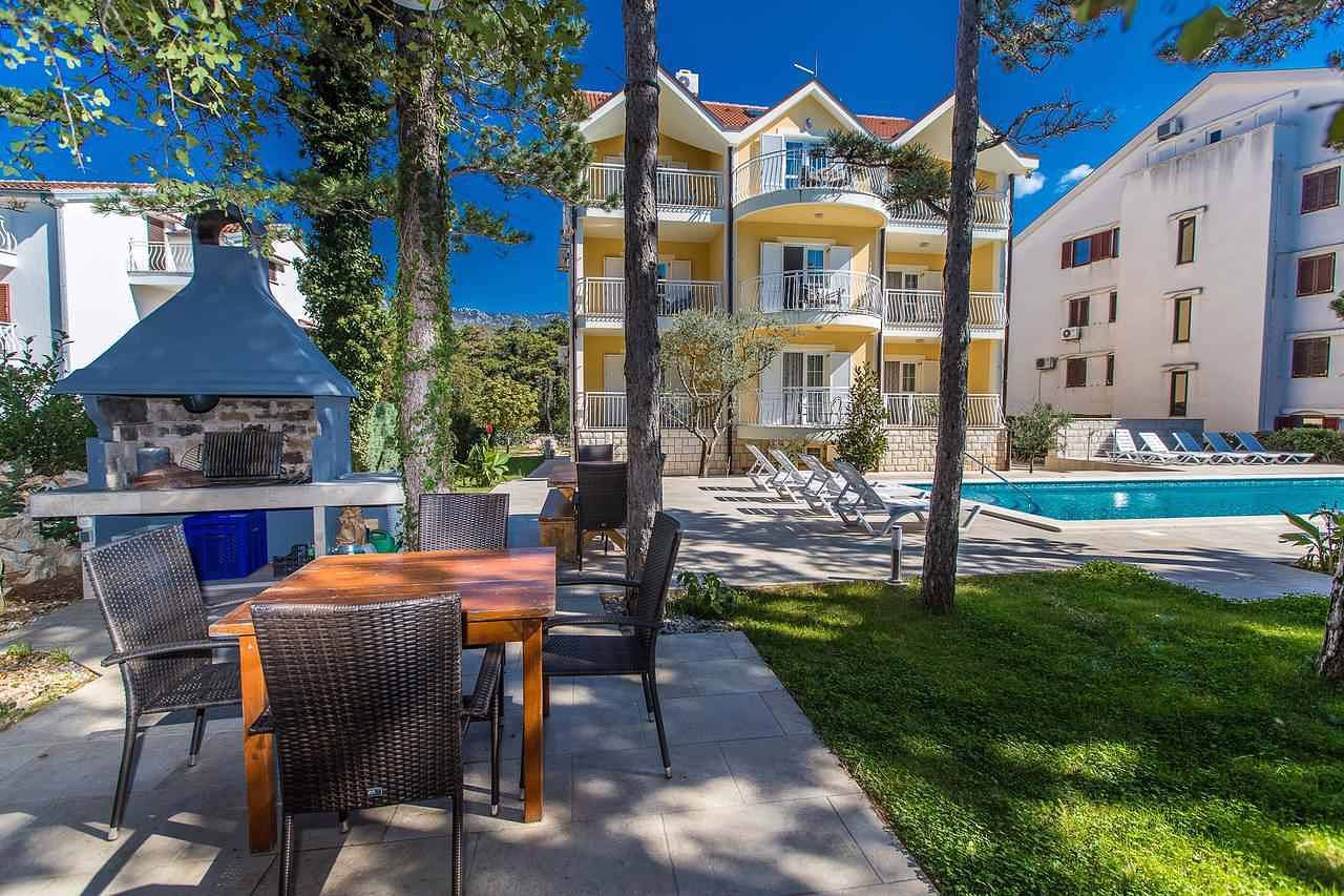 Ganze Ferienwohnung, Ferienwohnung mit Außenpool  in Jadranovo, Primorje-Gorski Kotar