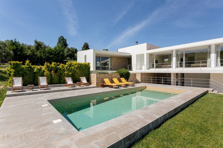Casa de férias para 8 pessoas, com piscina e jardim em Alenquer
