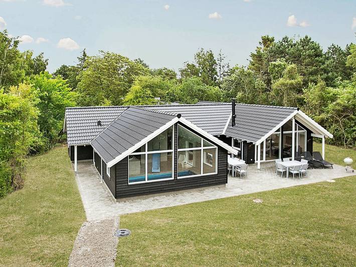 Ferienhaus für 14 Personen, mit Whirlpool und Terrasse sowie Pool und Sauna an der Kattegat Küste - 2