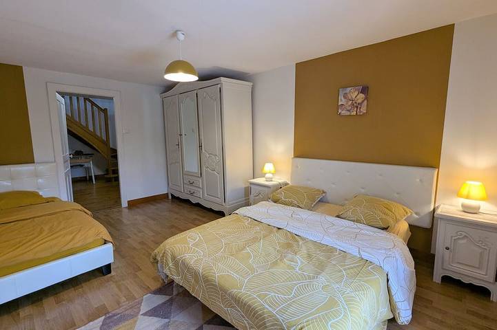 Gîte pour 10 personnes, avec Jardin à Aumontzey - 4