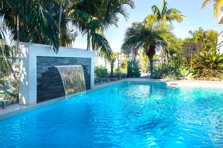 Casa de vacaciones para 10 personas, con vistas además de jardín y piscina - 1