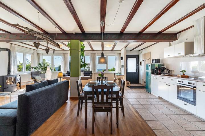 Ganze Wohnung, Ferienwohnung 'Augensteins Burgzimmer' mit Privatterrasse und Wlan in Seelbach, Mittlerer Schwarzwald
