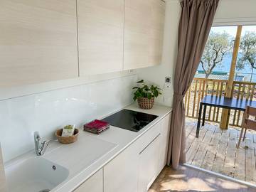 Holiday Home for 3 People in Padenghe sul Garda, Garda Mountains, Photo 3