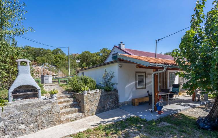 Ferienhaus für 3 Personen, mit Terrasse in Novi Vinodolski