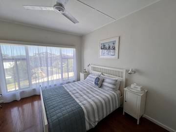 Holiday Home for 8 People in Hyams Beach, Jervis Bay, Photo 2