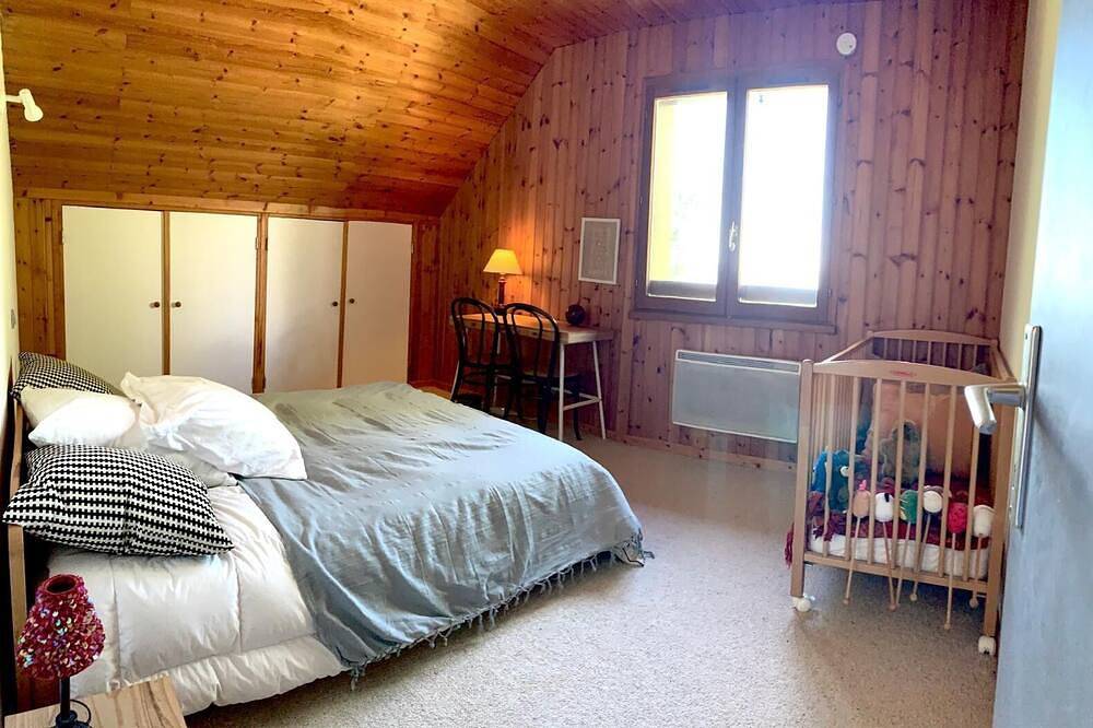 Chalet 12 personnes Saint-Sauveur 05200 -vue lac de Serre-Ponçon 15 mn des Orres in Saint-Sauveur, Parc national des Écrins