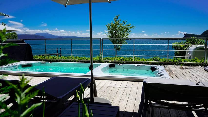 Baia New Project 5 personnes in Spiaggia Gardiola, San Felice del Benaco