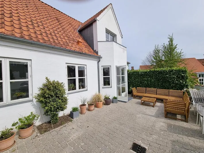 Villa für 4 Personen, mit Garten und Balkon - 1