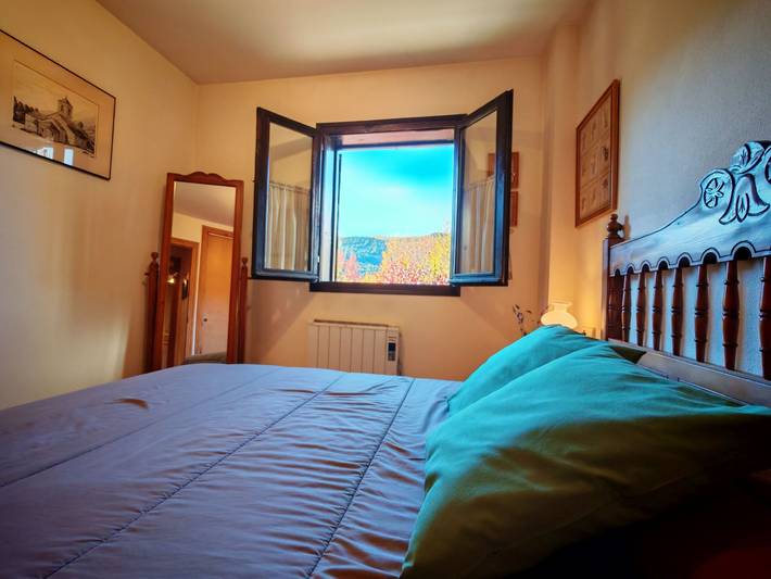 Gîte pour 4 personnes, avec balcon, animaux acceptés dans Vallee De Boi - 2