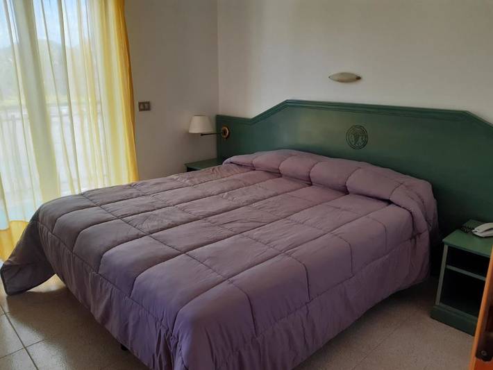 Club vacances pour 2 personnes, avec Balcon et Terrasse ainsi que Jardin et Bassin pour enfant en Sicile - 4