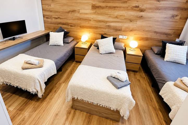 Entire apartment, Premium apartment very close to Barcelona in Badalona, Barcelonès