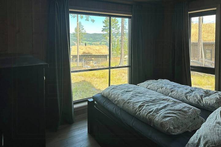 Sonnige Lage am Nesfjellet mit Skigebiet in der Nähe in Nesbyen