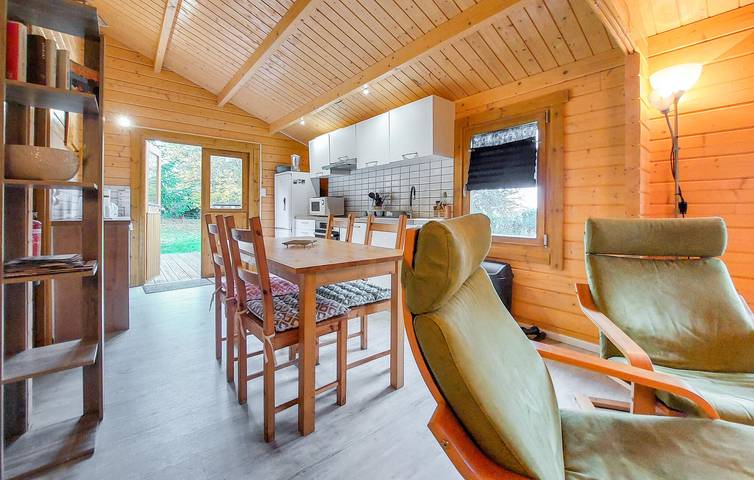 Acogedor apartamento cerca de la costa, el centro de la ciudad y el río in Chenac-Saint-Seurin-d'Uzet, Saintes region