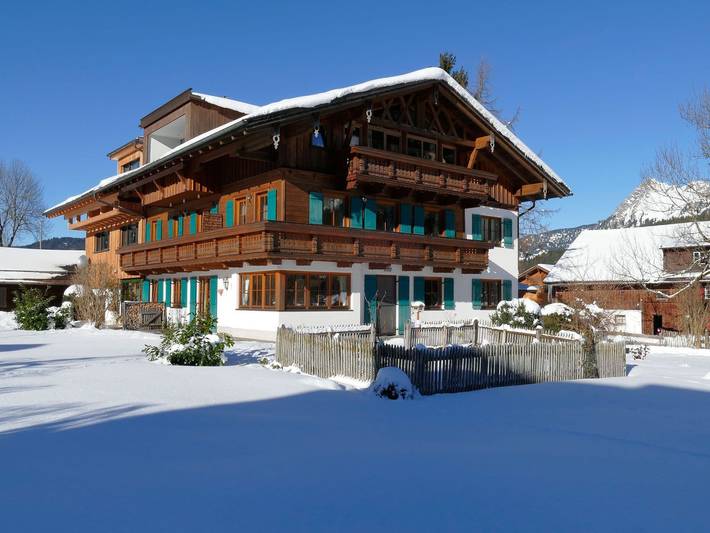 Ferienwohnung für 4 Personen, mit Garten und Ausblick sowie Seeblick und Sauna am Haldensee - 4