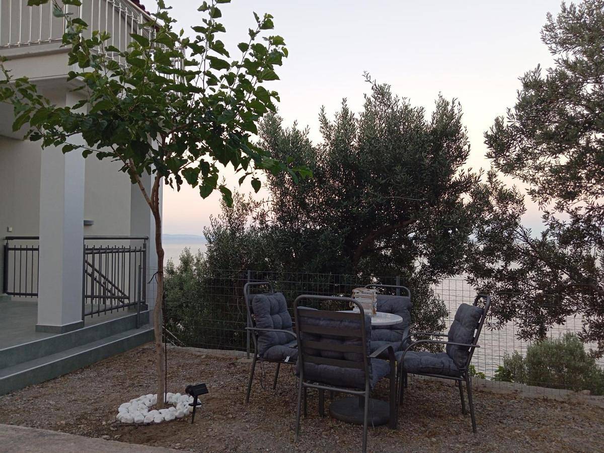 Tigani House in Tyr, Kinuria