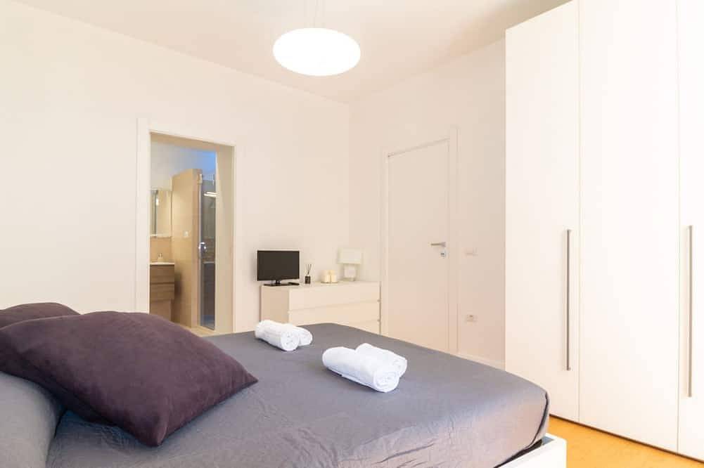 Entire apartment, Casa Sofia-Modern Apartment in Oristano, Campidano