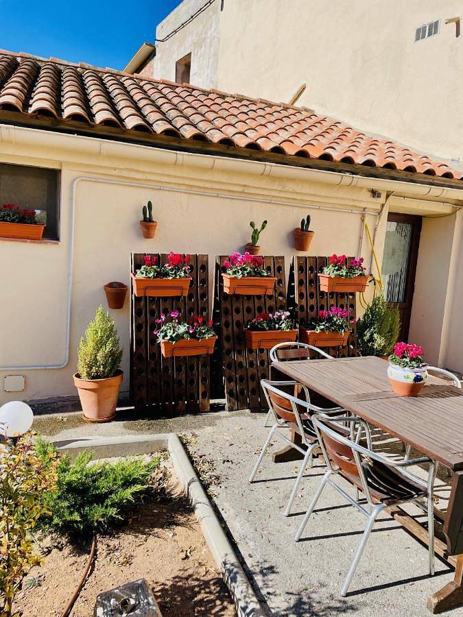Casa de vacaciones para 9 personas, con terraza además de jardín y vistas, Se admiten mascotas - 1
