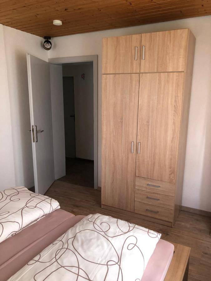 Gîte pour 3 personnes, avec jardin à Dahn - 3