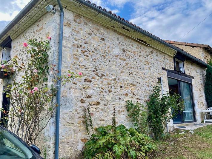 Location de vacances pour 3 personnes, avec jardin à Villars (Aquitaine) - 2