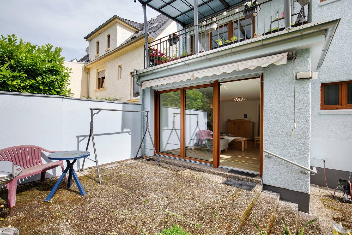 Ganze Wohnung, Ferienwohnung 'Mit Garten' mit gemeinsamer Terrasse und privatem Garten in Andernach, Osteifel