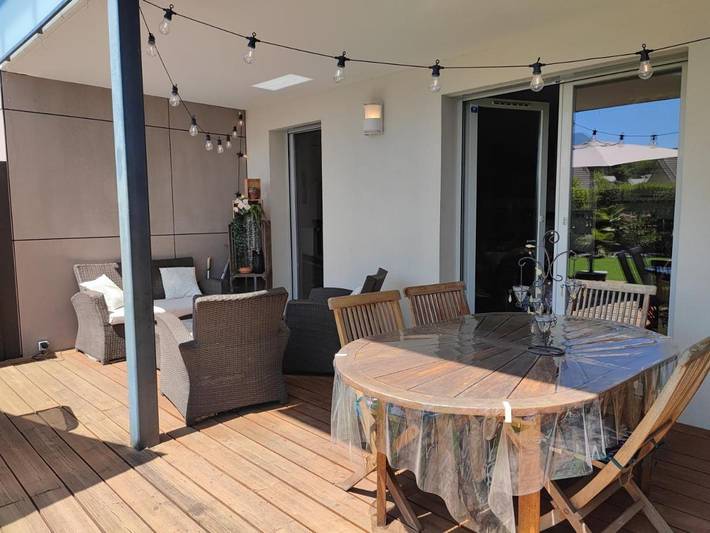 Gîte pour 4 personnes, avec Terrasse ainsi que Jardin et Vue dans Office De Tourisme Challes Les Eaux - 2