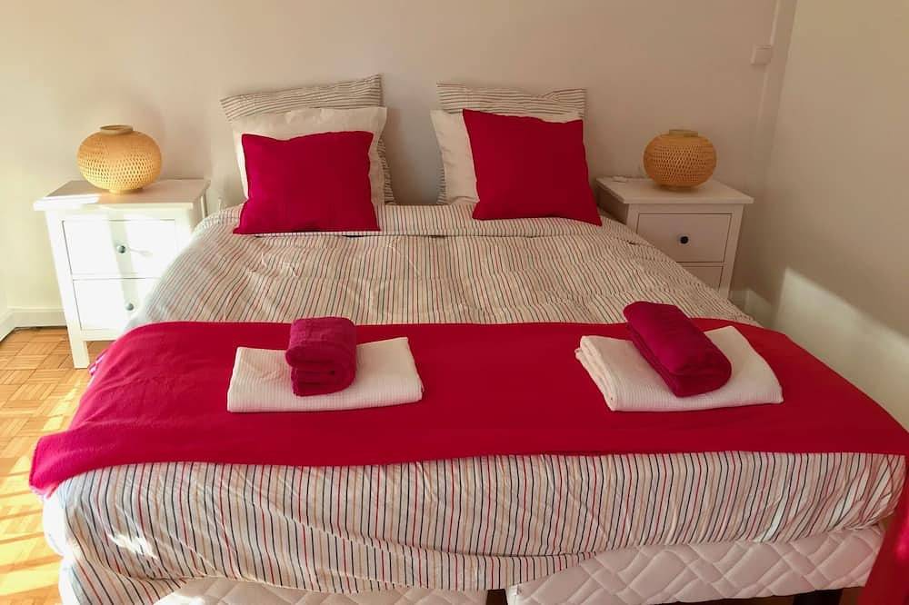 Entire apartment, Wonderful spacious 1 Br flat of 66m2 near Paris in Thiais, Val-de-Marne