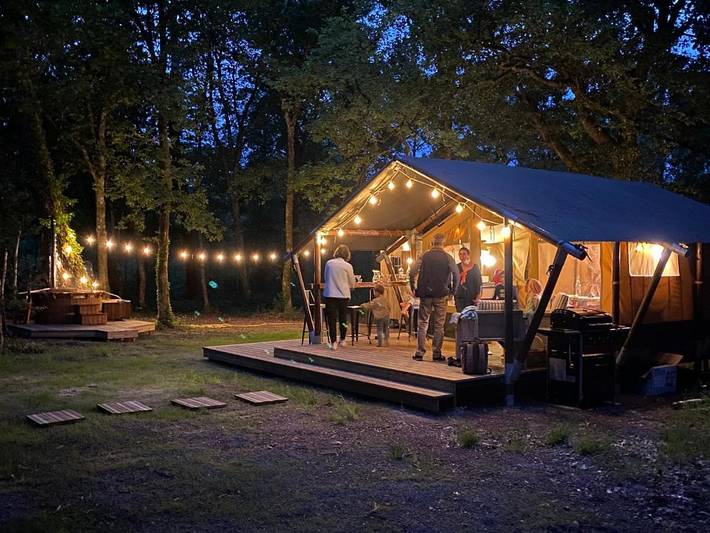 Tente pour 4 personnes, avec jardin ainsi que jacuzzi et terrasse dans les Landes - 4