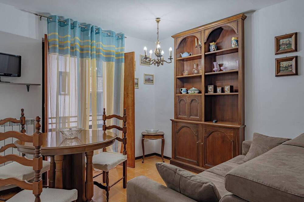 Entire apartment, Via Roma 44 - Yourplace Abruzzo in Roccaraso, Alto Sangro