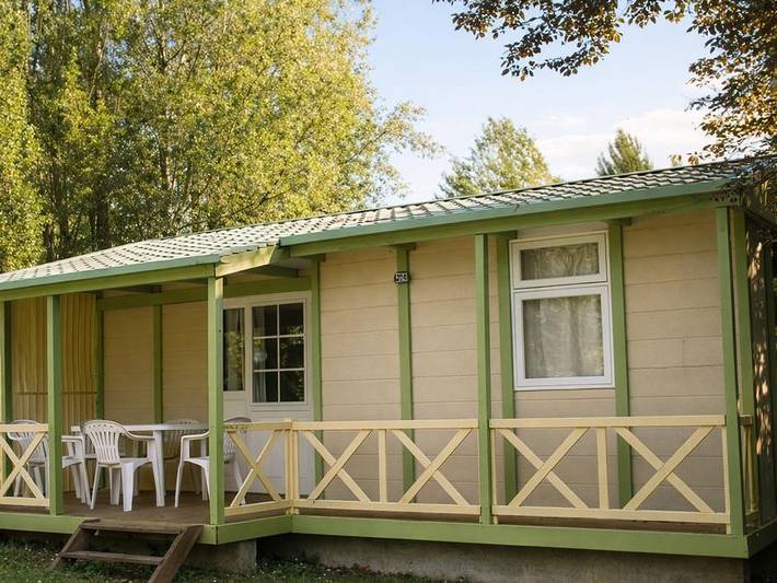 Chalet pour 6 personnes, avec vue sur le lac dans le Tarn - 2
