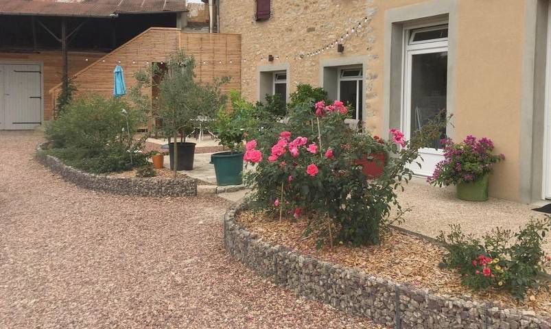 Hôtel pour 3 personnes, avec vue et jardin, animaux acceptés à Châtillon-en-Bazois - 2
