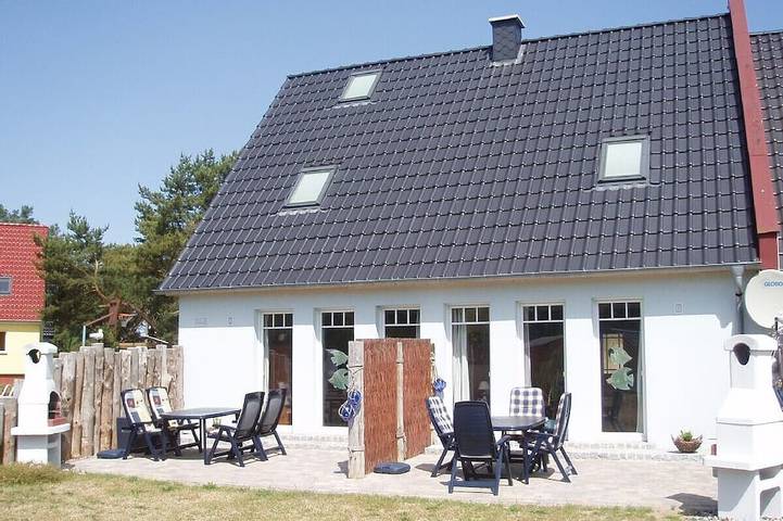 Ferienhaus für 5 Personen, mit Garten und Whirlpool sowie Terrasse und Sauna - 1