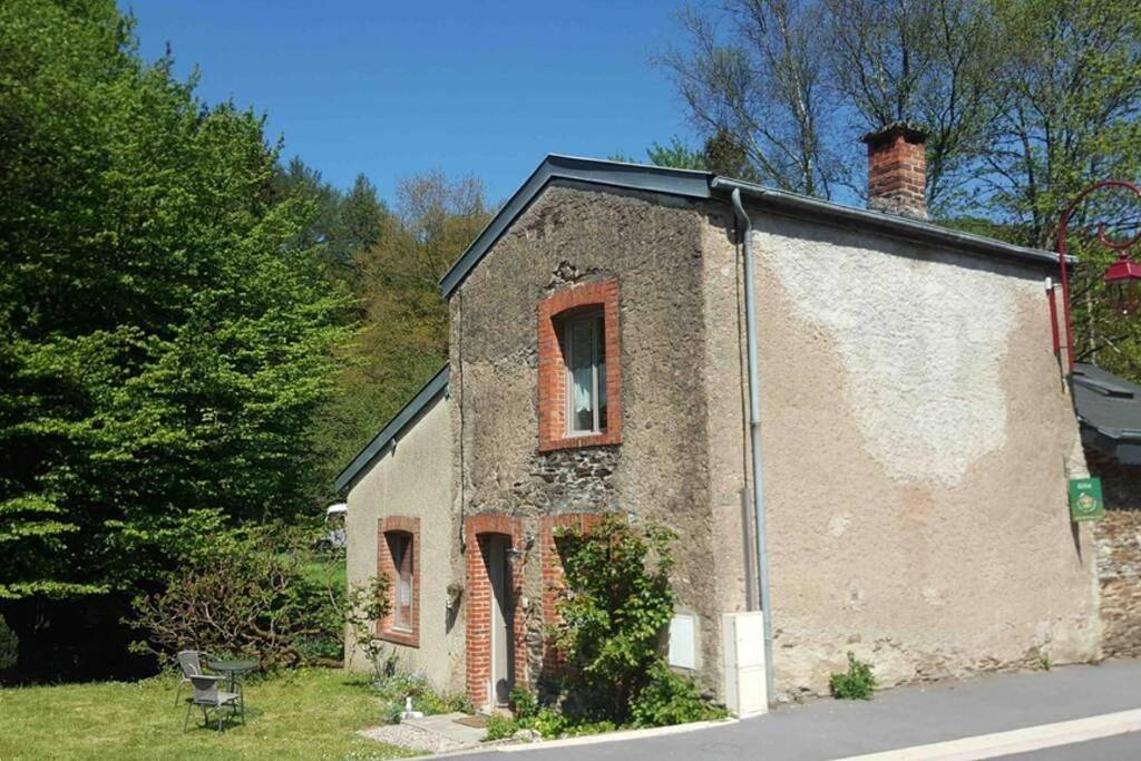 Holiday Home in Les Hautes-Rivières, Parc naturel régional des Ardennes