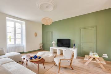 Gîte pour 14 personnes, avec jardin à Pléboulle
