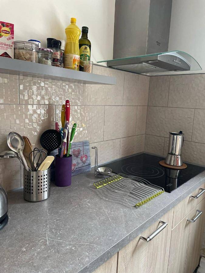 Gîte pour 6 personnes, avec terrasse à Saint-Germain-du-Puy - 3