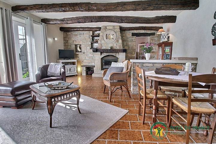 Gîte pour 4 personnes, avec Terrasse et Jardin à Locoal-Mendon - 2