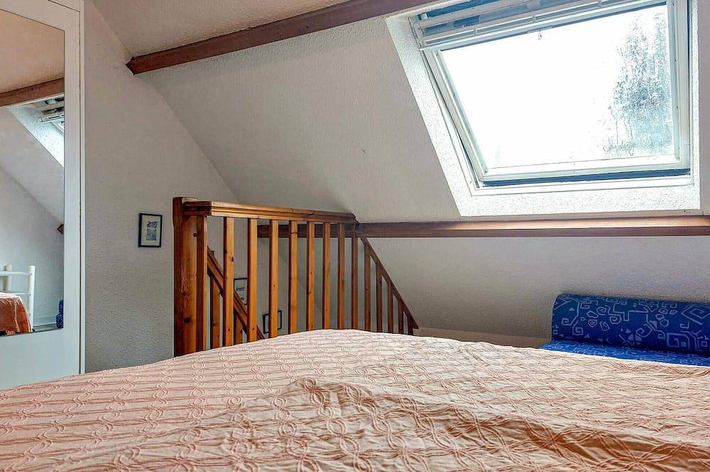Amazing home in Saint-Philibert in Saint-Philibert, Côte des Mégalithes