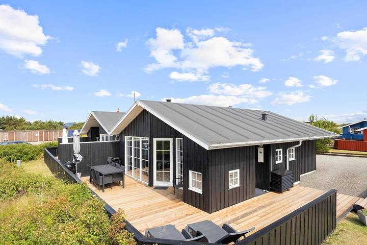 Villa für 6 Personen, mit Whirlpool und Balkon/Terrasse sowie Terrasse, mit Haustier - 1